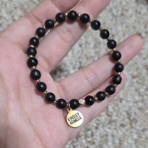 Kinsley Armelle Black and Gold Beaded Bracelet